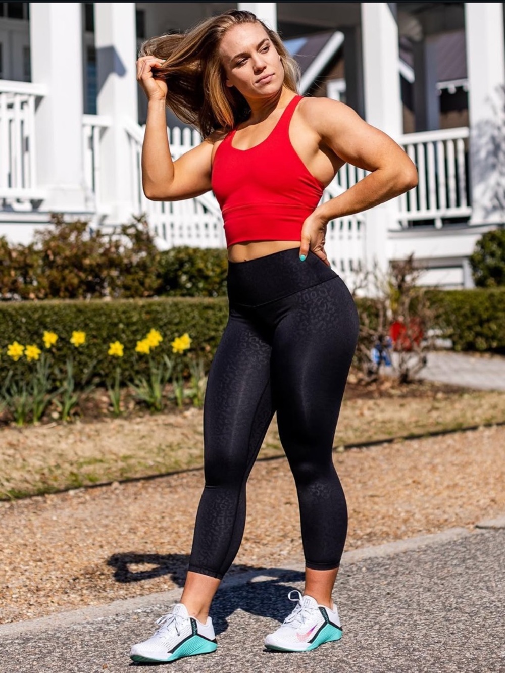 BORN PRIMITIVE Crossfire Sports Bra